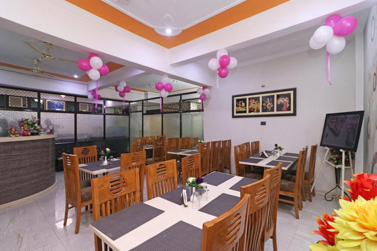 Capital O 8680 Hotel Vaishnavi Inn Hasanganj Exterior photo